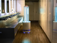 自主移動的 UVC消毒機器人可擴大對抗病毒的規模